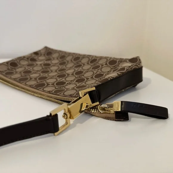 Salvatore Ferragamo Canvas/Leather Pochette Bag - Picture 5 of 5